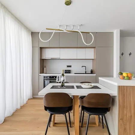 Apartment New! Old Town Luxury Ina