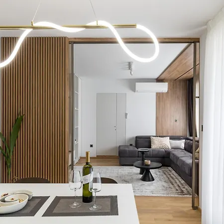 New! Old Town Luxury Ina 스플리트