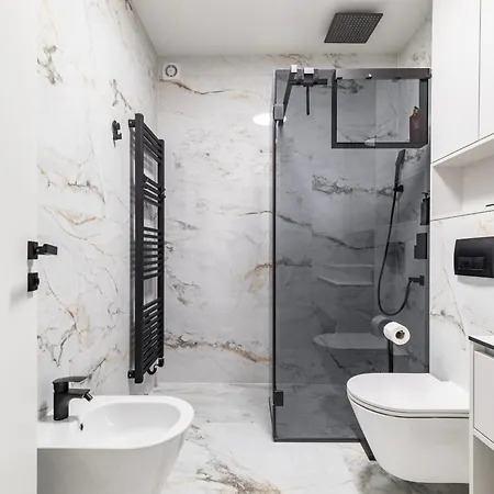 아파트 New! Old Town Luxury Ina *