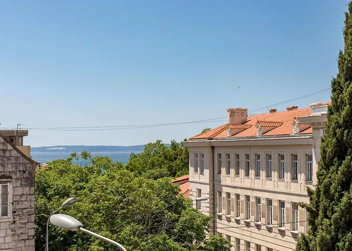 New! Old Town Luxury Ina Apartment *