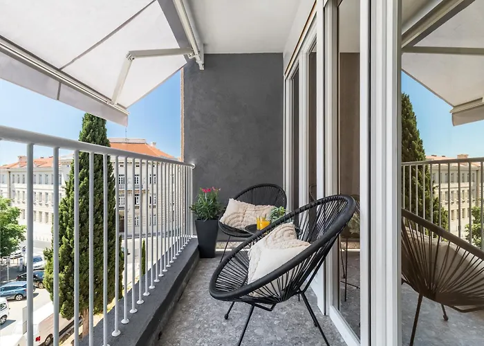 New! Old Town Luxury Ina * Split