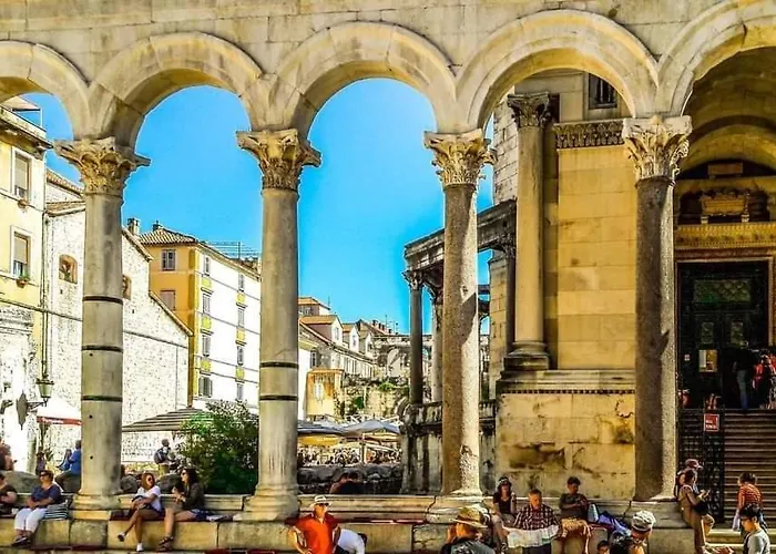 New! Old Town Luxury Ina Apartment *